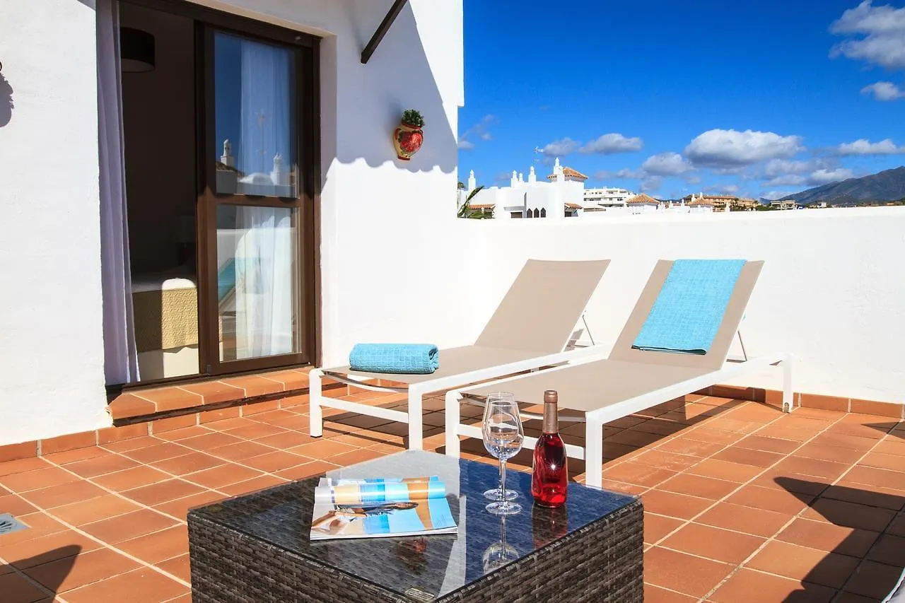 Golf Hills Apartment Estepona 0*,